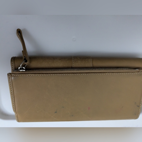 Coach Billfold - Picture 2 of 8